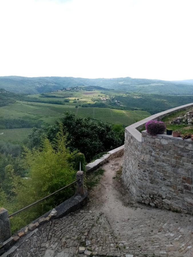 Rooms Serafin-Lavanda Motovun Luaran gambar
